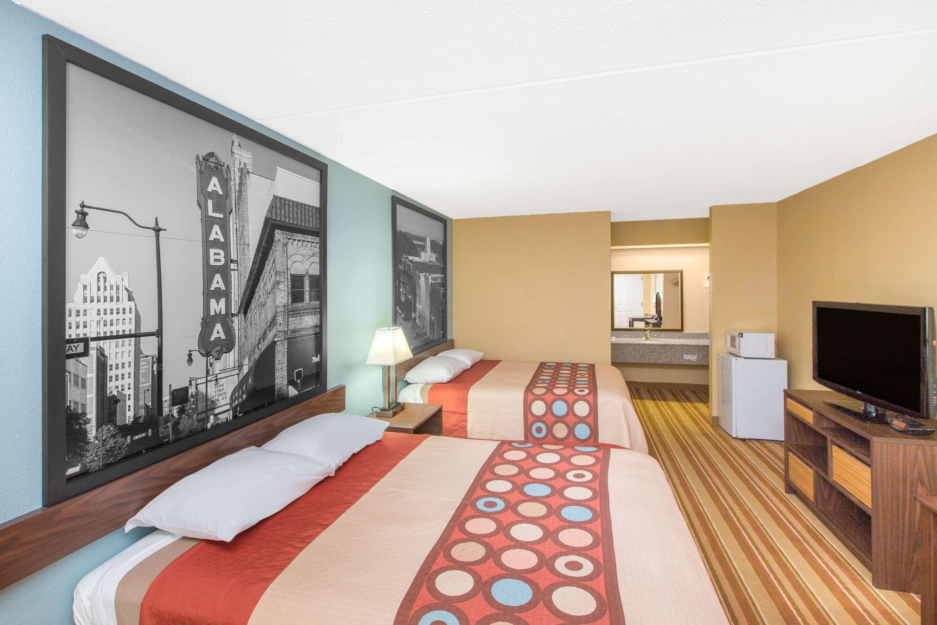 Super 8 By Wyndham Dothan Exterior photo