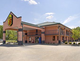 Super 8 By Wyndham Dothan Motel Exterior photo