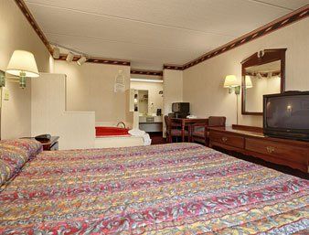 Super 8 By Wyndham Dothan Room photo